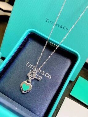 Tiffany & Co. Classic Heart Necklace